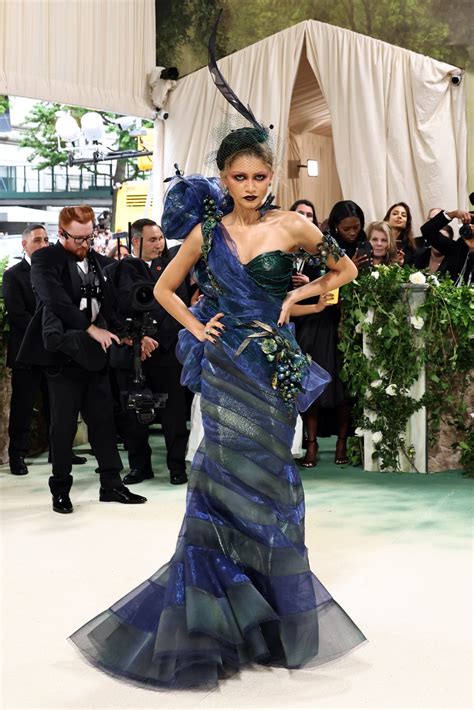 zendaya at met gala